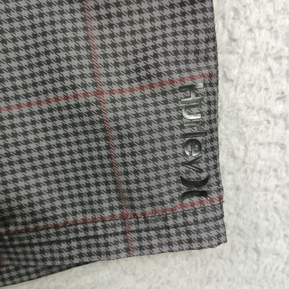 Hurley Walkshorts Men's‎ 36 Gray Plaid Casual Surf Shorts